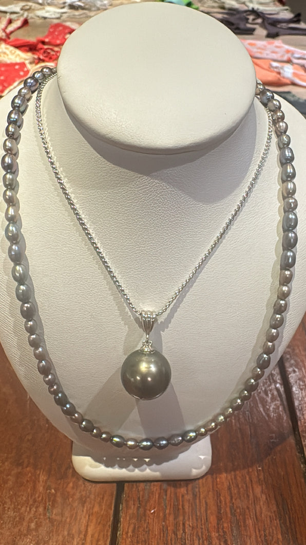 Tahitian Single Pearl Necklace