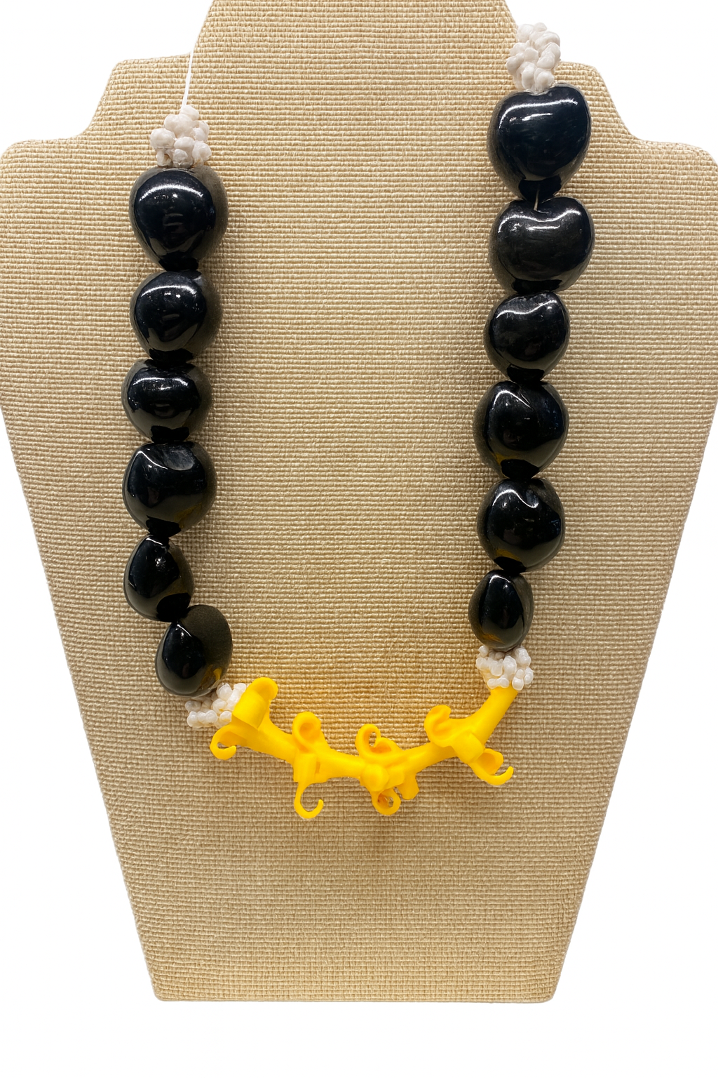 Forever Car Puakenikeni Kukui Lei