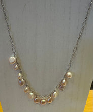 Maile Necklace | Black Tahitian Keshi Pearl