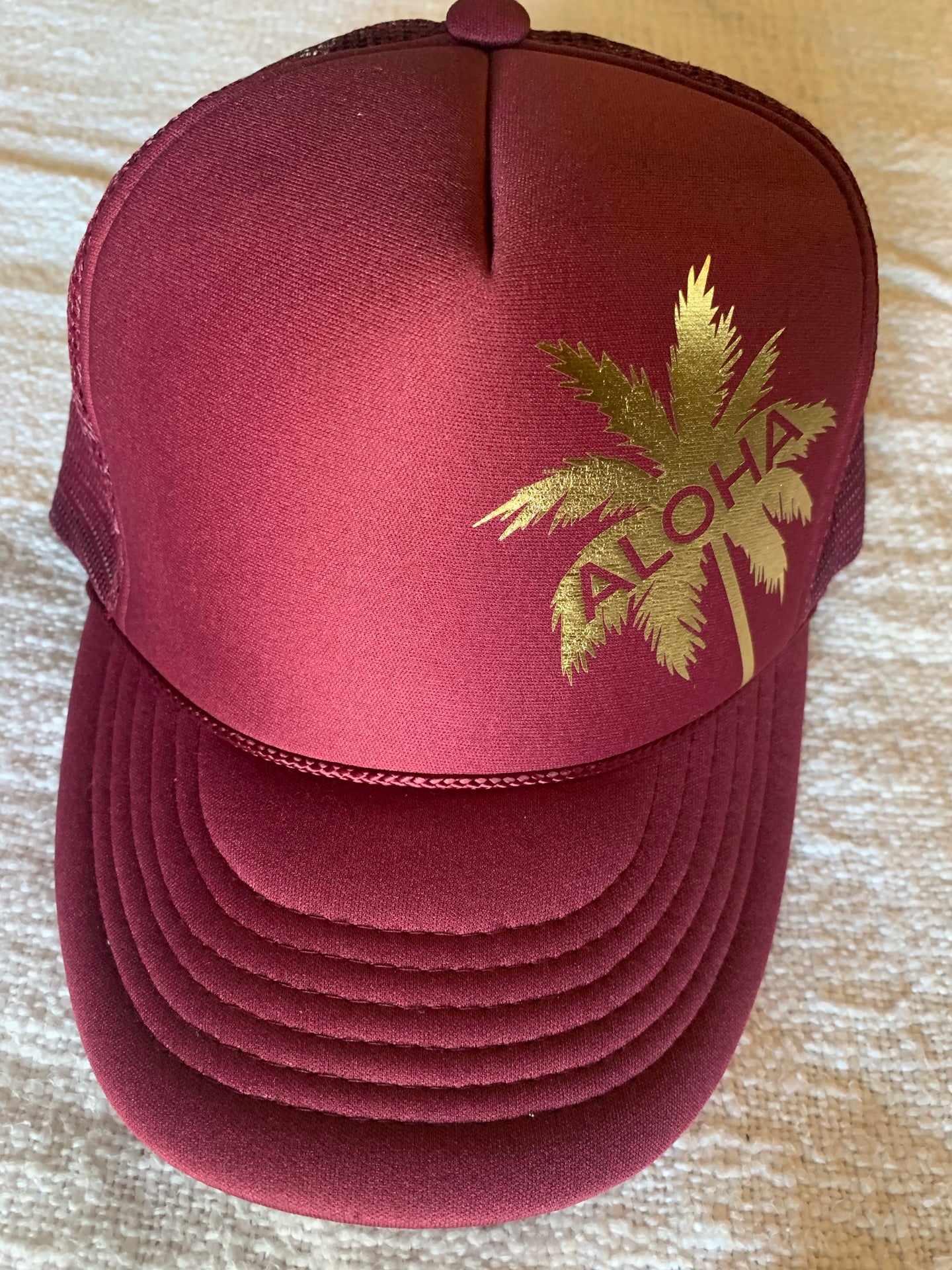 Tropical Goddess Aloha Palm Trucker Hat | Burgundy
